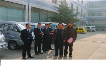 襄垣尹老板與鄭州超前漆共創(chuàng)輝煌！